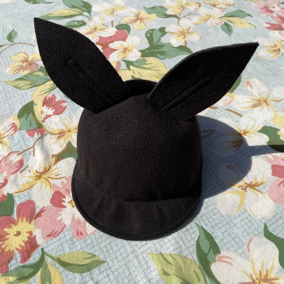 H&M Other - Black Bunny Ear Riding Cap